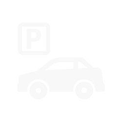 Amplio Estacionamiento